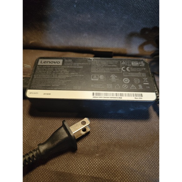 Lenovo 65W USB-C Laptop Charger ADLX65YDC2A Type-C Adapter Genuine ThinkPad X1 P - Picture 1 of 4